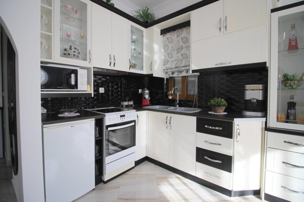Duka Apartments